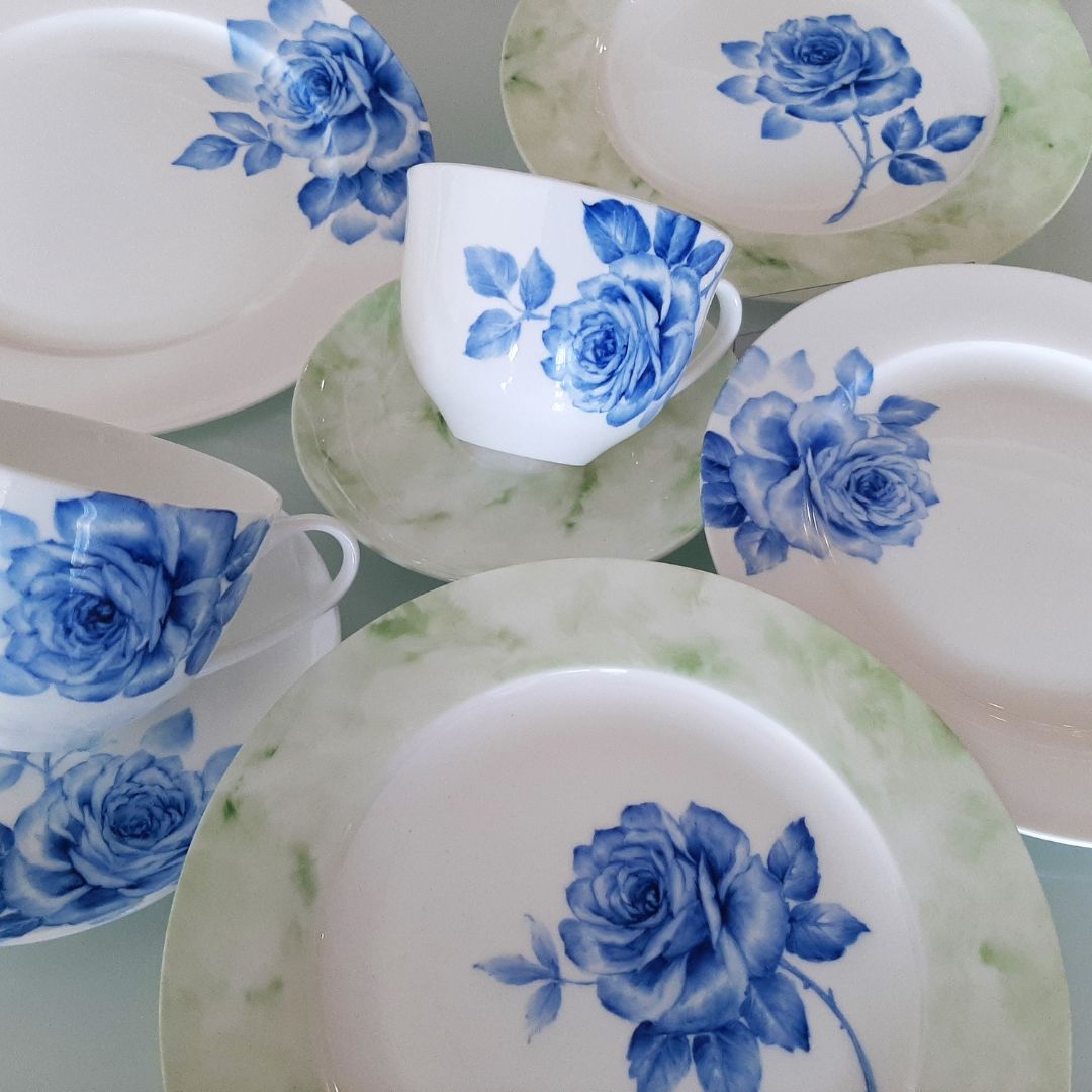 Eriko Watanabe - Blue Rose Porcelain Workshop - Australian Porcelain Art Teachers Convention and Exhibition October 2024